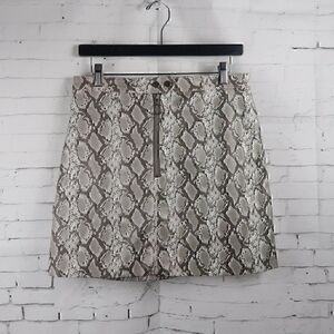 DIVIDED BY H&M GREY FAUX SNAKESKIN MINI SKIRT SIZE 8